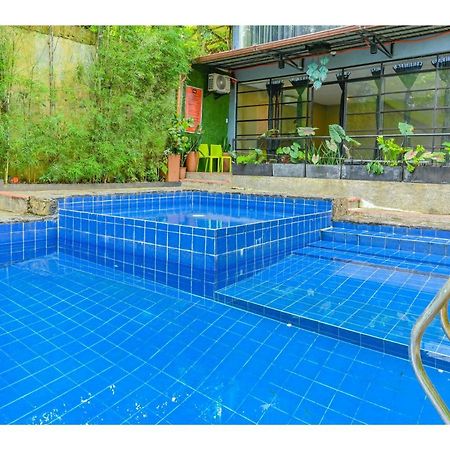 Capital O 890 Nami Hotel Tagaytay Tagaytay City Extérieur photo